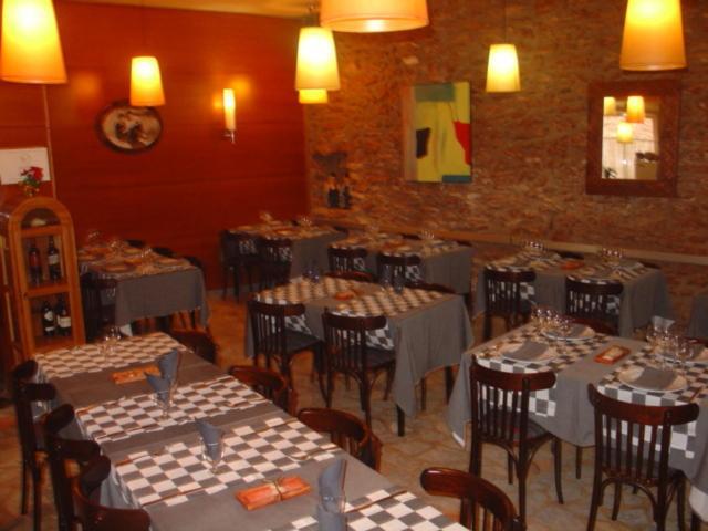 Hostal Restaurante Arasa Saint Barbara Bagian luar foto